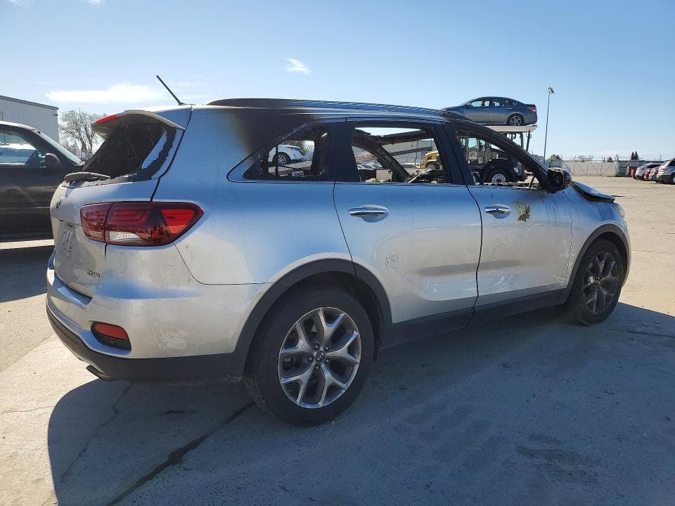 2019 KIA SORENTO 3