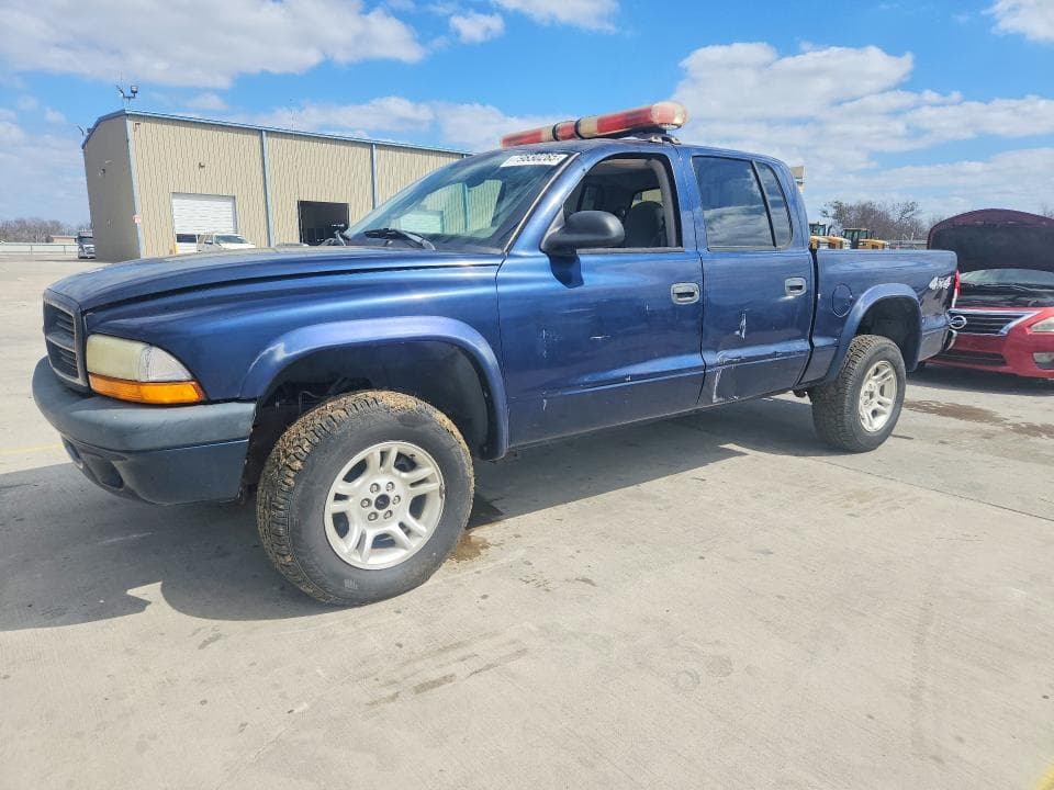 2003 DODGE DAKOTA QUAD SPORT - 1