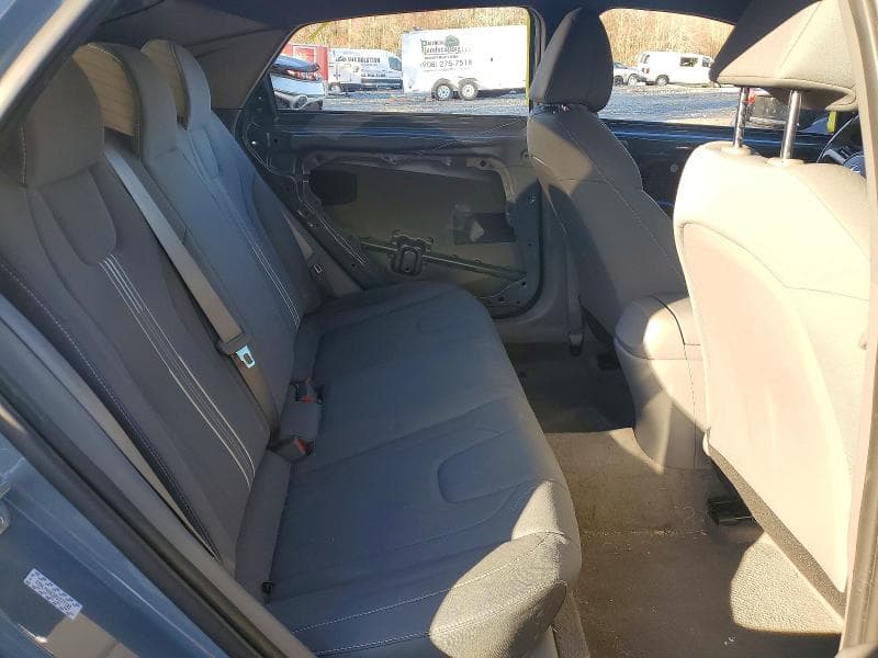 2023 HYUNDAI ELANTRA SEL 10