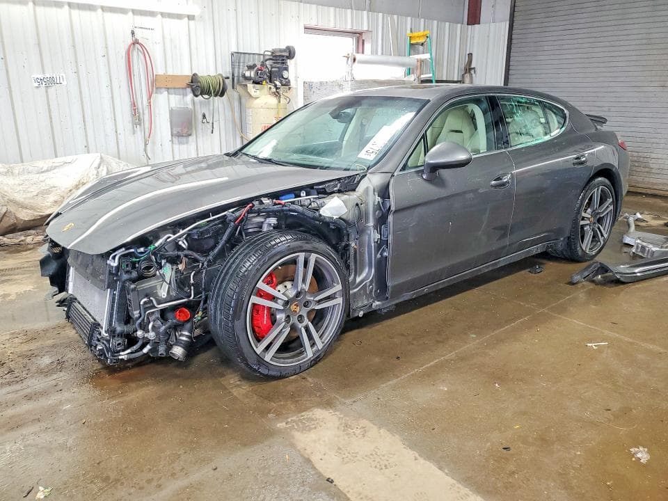 2013 PORSCHE PANAMERA TURBO - 1
