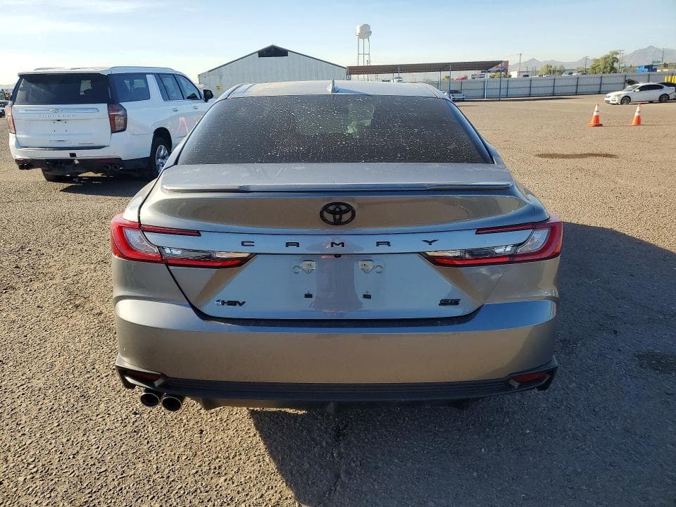 2026 TOYOTA CAMRY SE 6