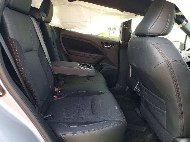 2025 SUBARU FORESTER TOURING 11