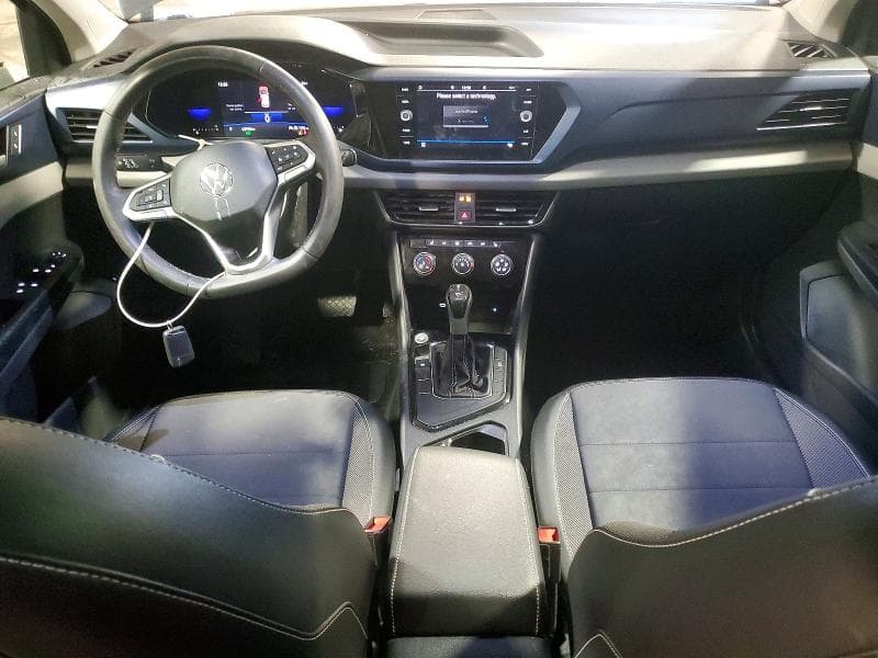 2023 VOLKSWAGEN TAOS SE 8