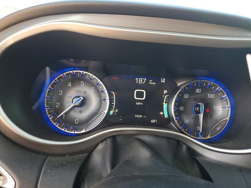 2022 CHRYSLER PACIFICA TOURING L 9