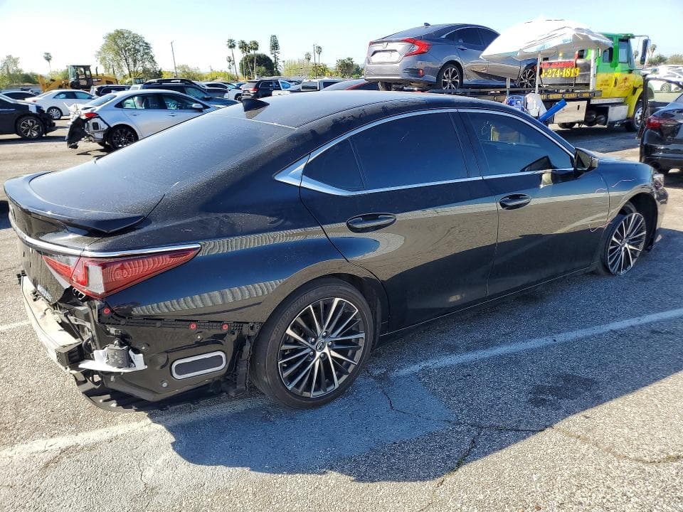 2023 LEXUS ES 300H BASE 3