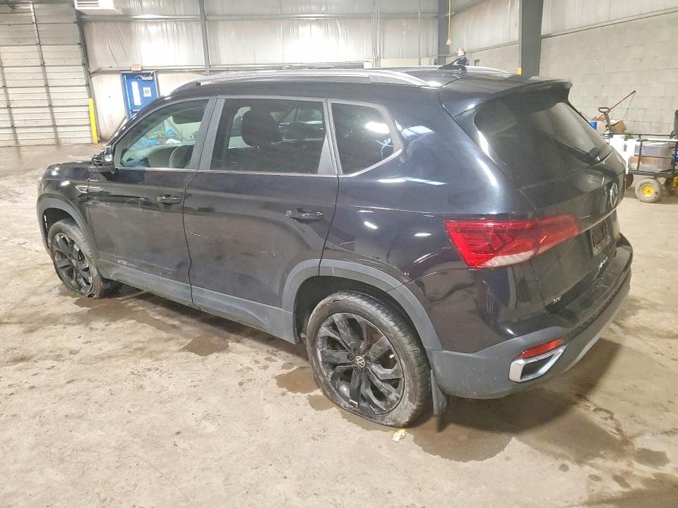 2023 VOLKSWAGEN TAOS SE 2