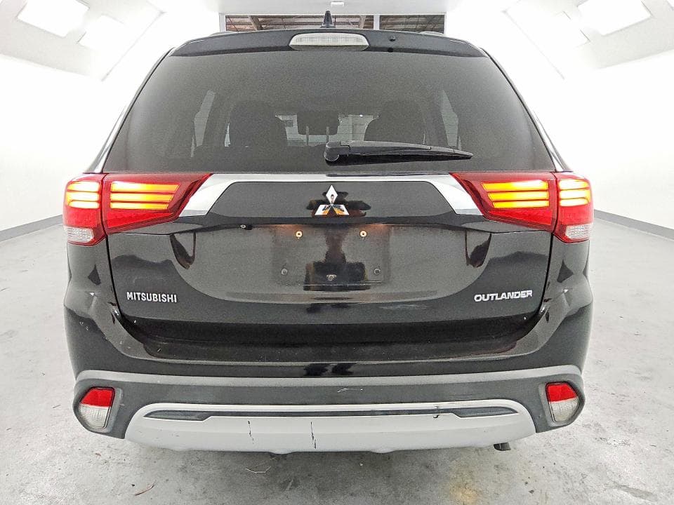 2019 MITSUBISHI OUTLANDER SE 6