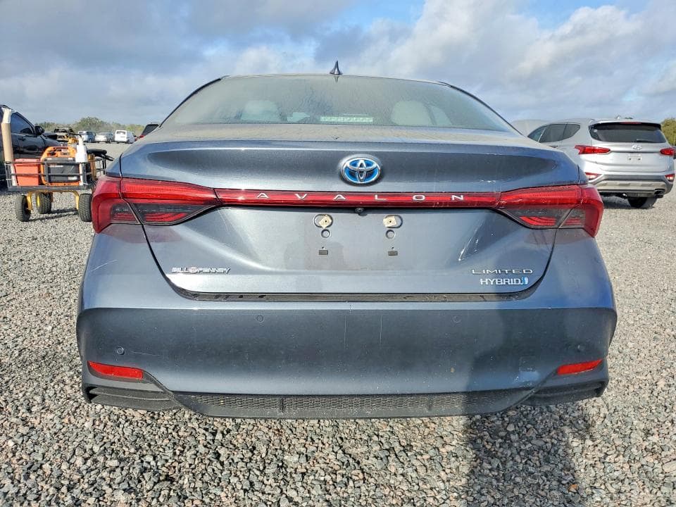 2019 TOYOTA AVALON HYBRID LIMITED 6