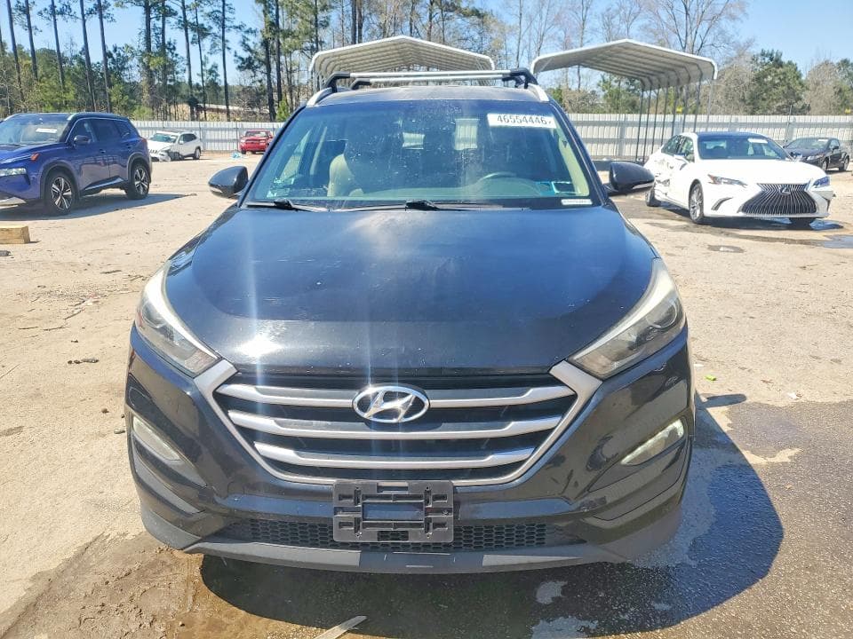 2017 HYUNDAI TUCSON SE PLUS 5