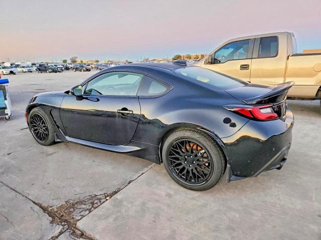 2023 TOYOTA GR86 2