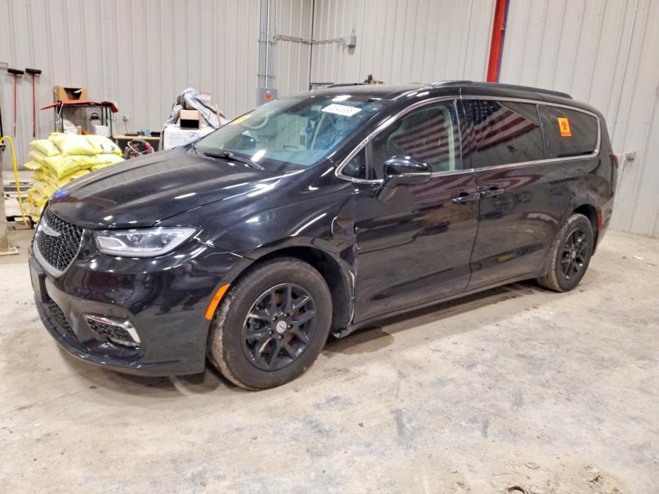 2022 CHRYSLER PACIFICA TOURING L - 1