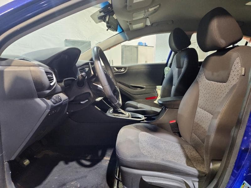 2019 HYUNDAI IONIQ PLUG-IN HYBRID BASE 7
