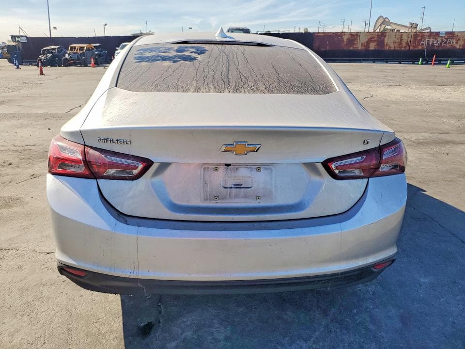 2020 CHEVROLET MALIBU LT 6