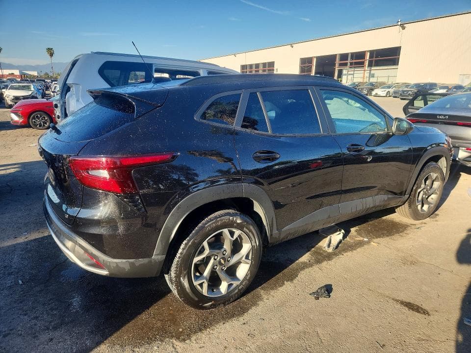 2025 CHEVROLET TRAX 1LT 3