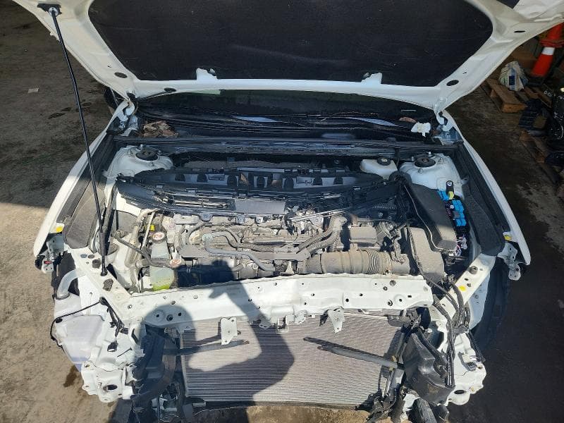 2025 TOYOTA CAMRY SE 11