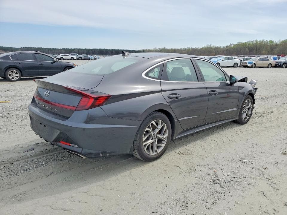 2020 HYUNDAI SONATA SEL 3