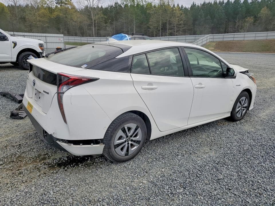 2018 TOYOTA PRIUS TWO 3