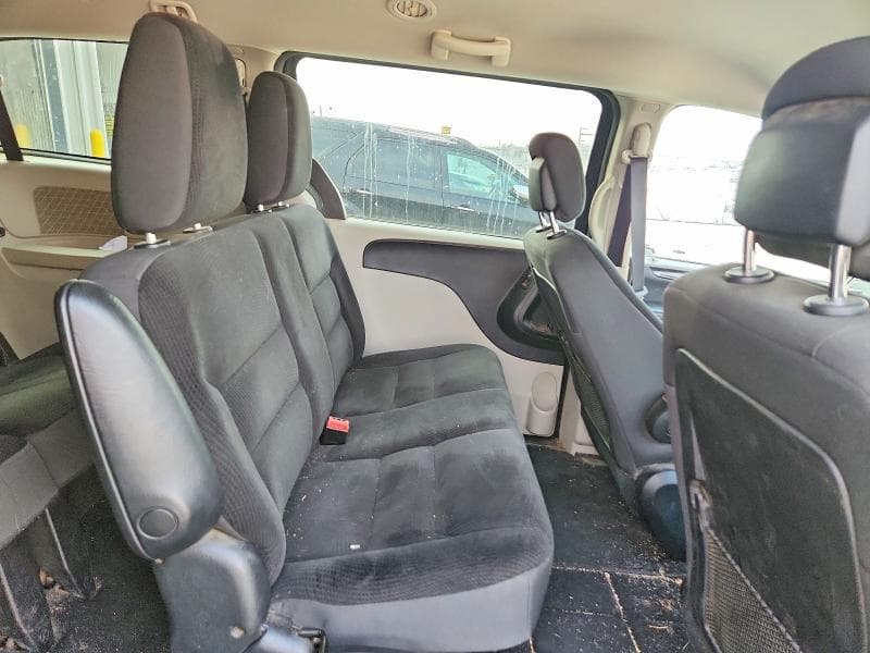 2019 DODGE GRAND CARAVAN SE 11