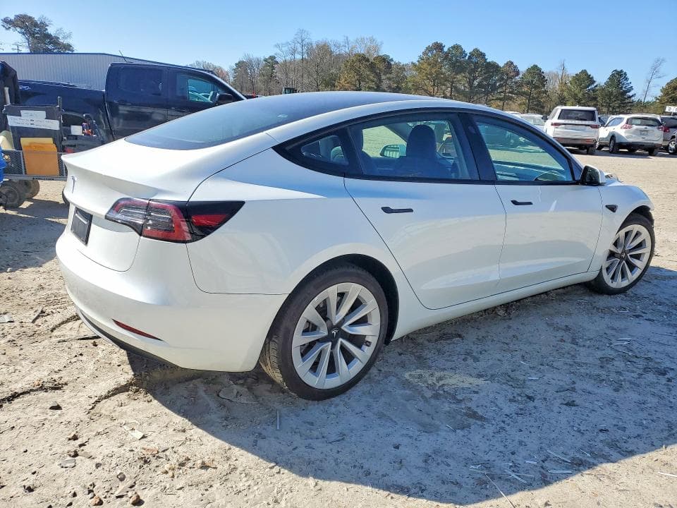 2023 TESLA MODEL 3 3