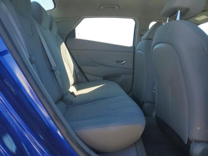 2021 HYUNDAI ELANTRA SE 10