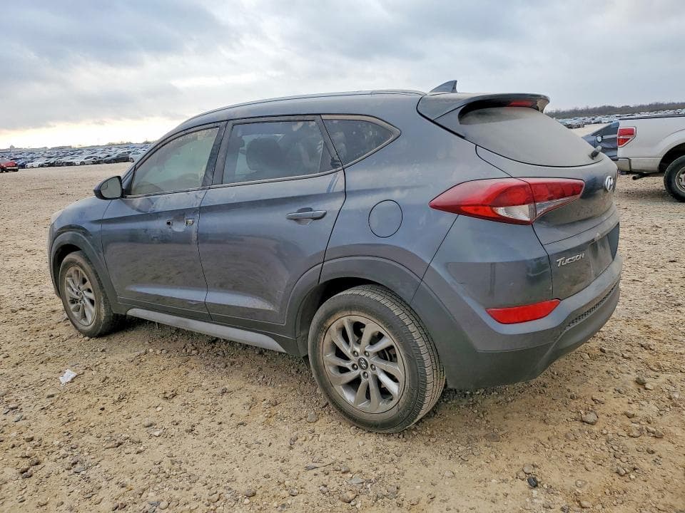 2018 HYUNDAI TUCSON SEL 2