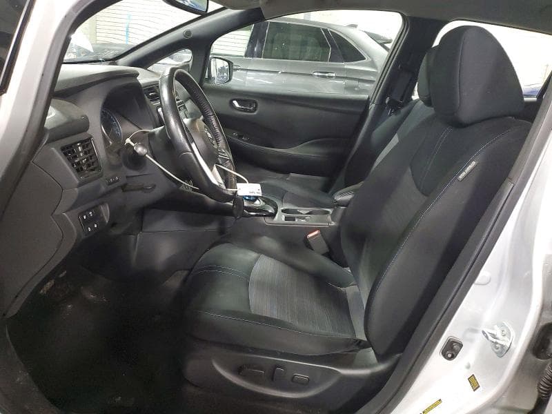 2018 NISSAN LEAF SV 7