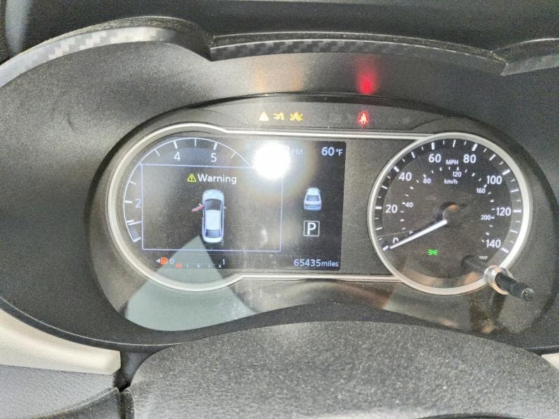 2021 NISSAN VERSA SV 9