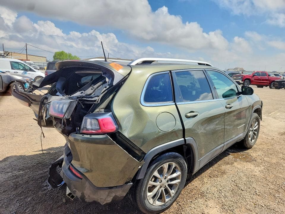 2019 JEEP CHEROKEE LATITUDE PLUS 3