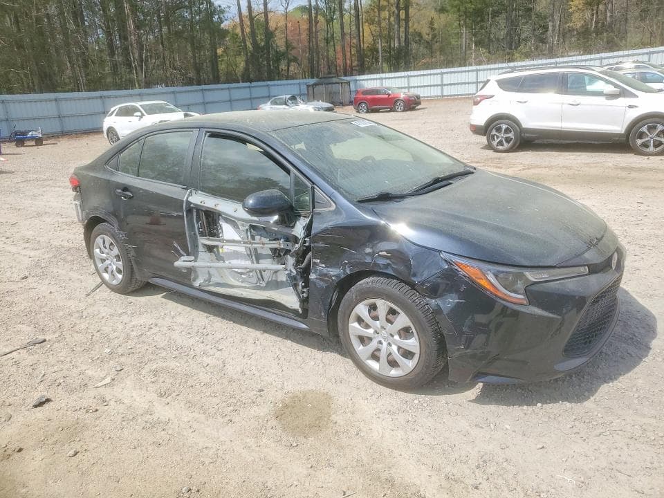 2020 TOYOTA COROLLA LE 4
