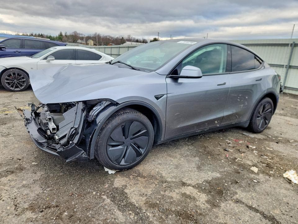 2026 TESLA MODEL Y - 1