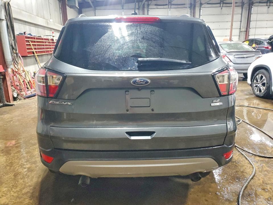 2017 FORD ESCAPE SE 6