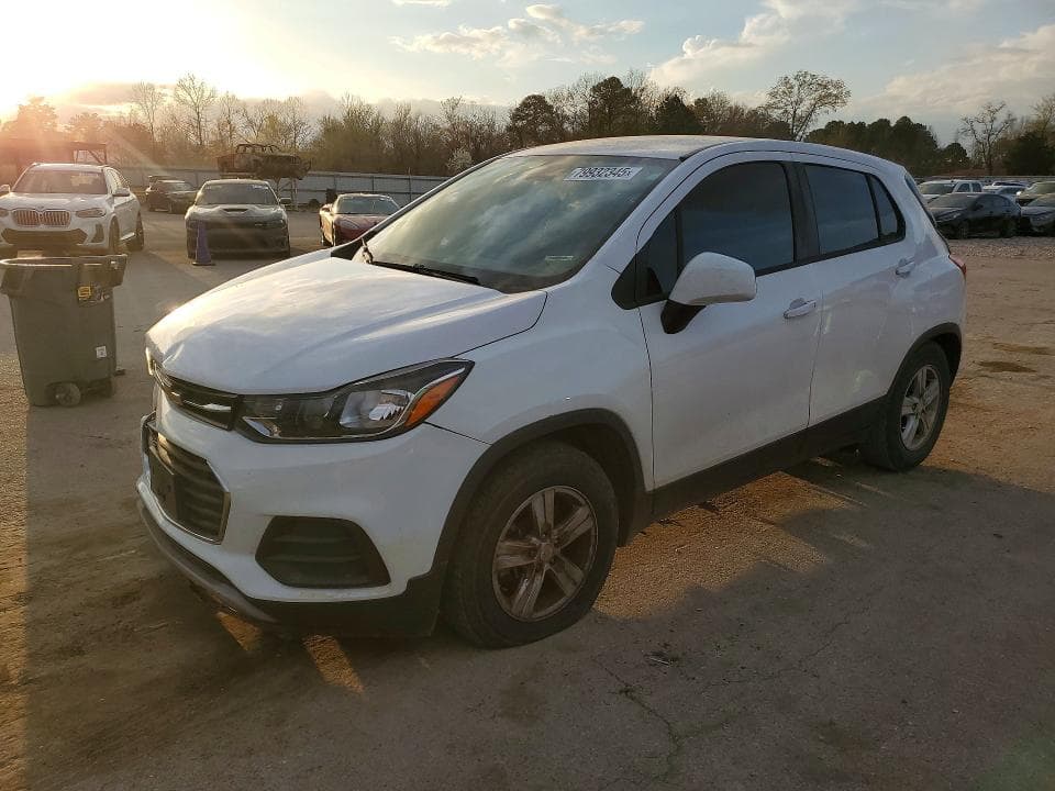 2019 CHEVROLET TRAX - 1