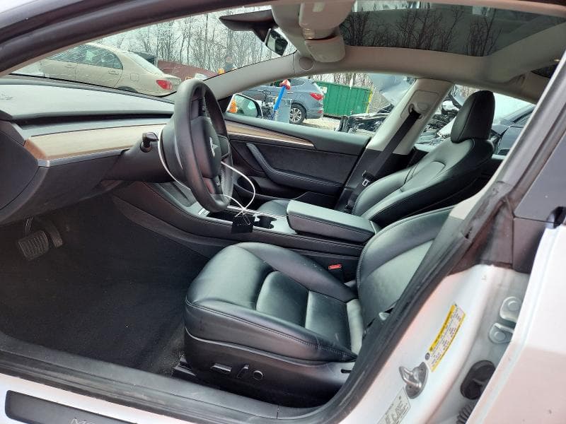 2023 TESLA MODEL 3 7