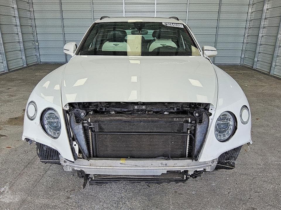 2017 BENTLY BENTAYGA 5