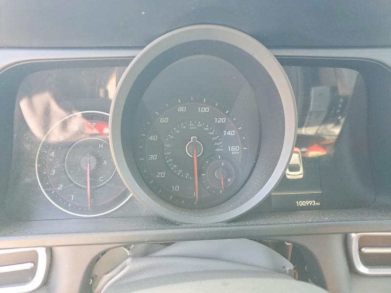 2021 HYUNDAI ELANTRA SE 9