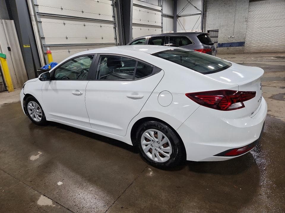 2020 HYUNDAI ELANTRA SE 2