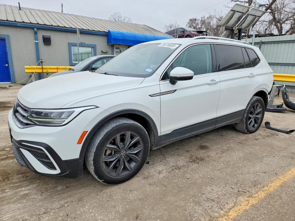 2022 VOLKSWAGEN TIGUAN - 1
