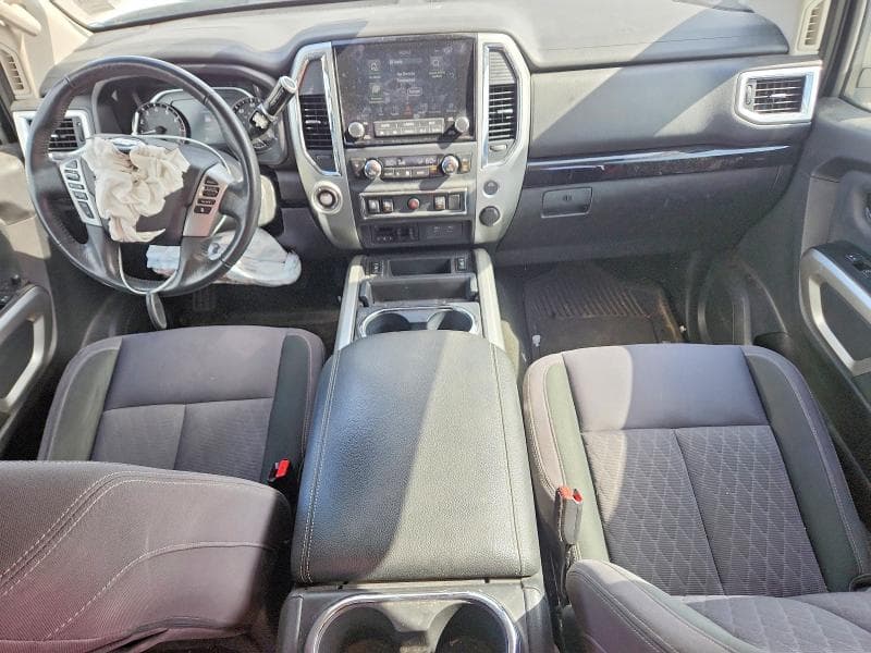 2020 NISSAN TITAN SV 8