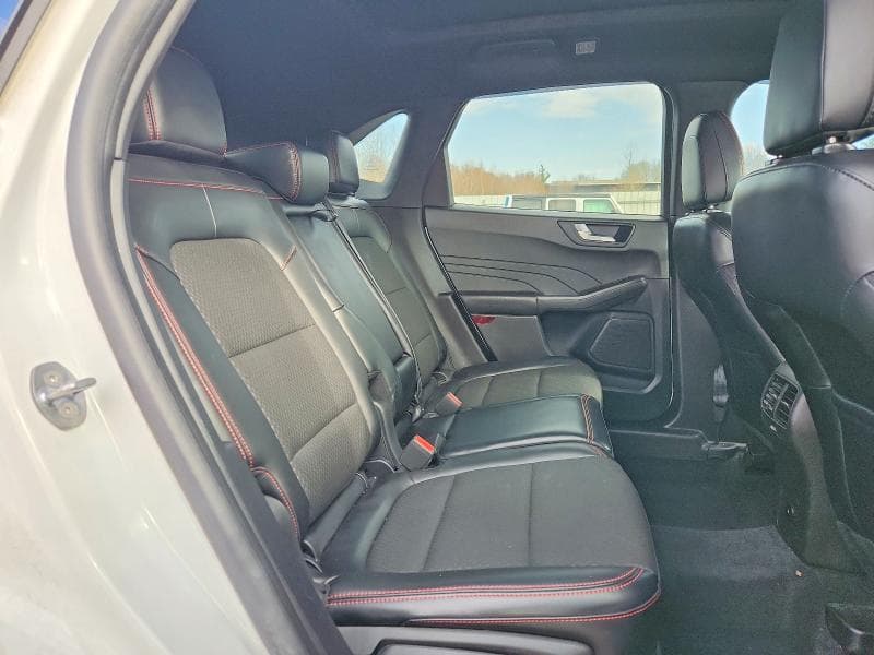 2023 FORD ESCAPE ST LINE 11