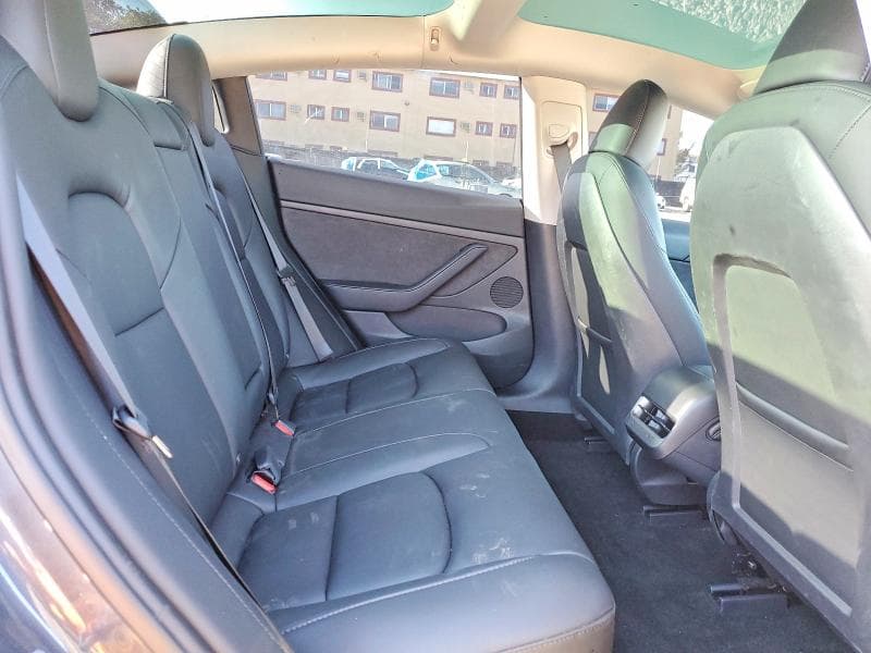 2023 TESLA MODEL 3 10