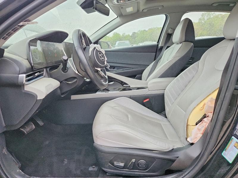 2023 HYUNDAI ELANTRA LIMITED 7
