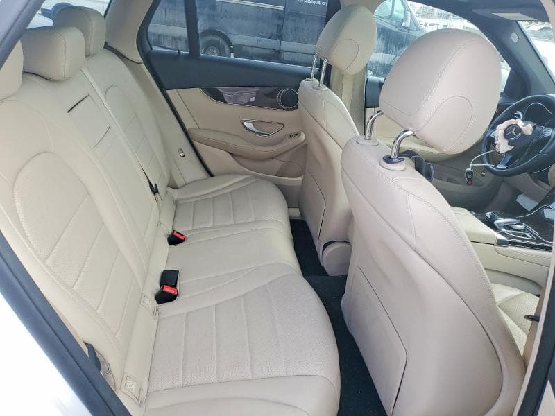 2018 MERCEDES BENZ GLC 300 4MATIC 10
