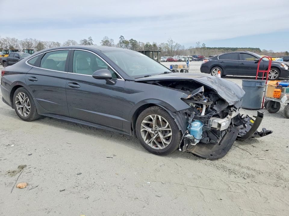 2020 HYUNDAI SONATA SEL 4
