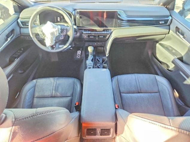 2025 TOYOTA CAMRY XSE 8