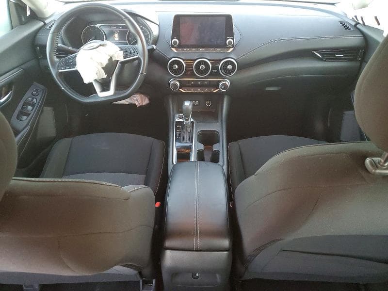 2022 NISSAN SENTRA SV 8