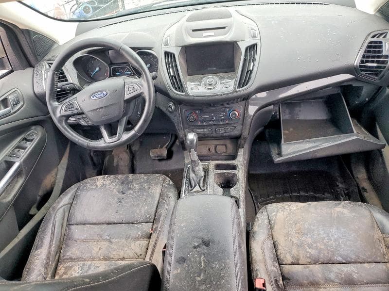 2017 FORD ESCAPE TITANIUM 8