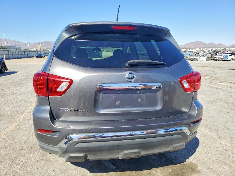 2018 NISSAN PATHFINDER S 6