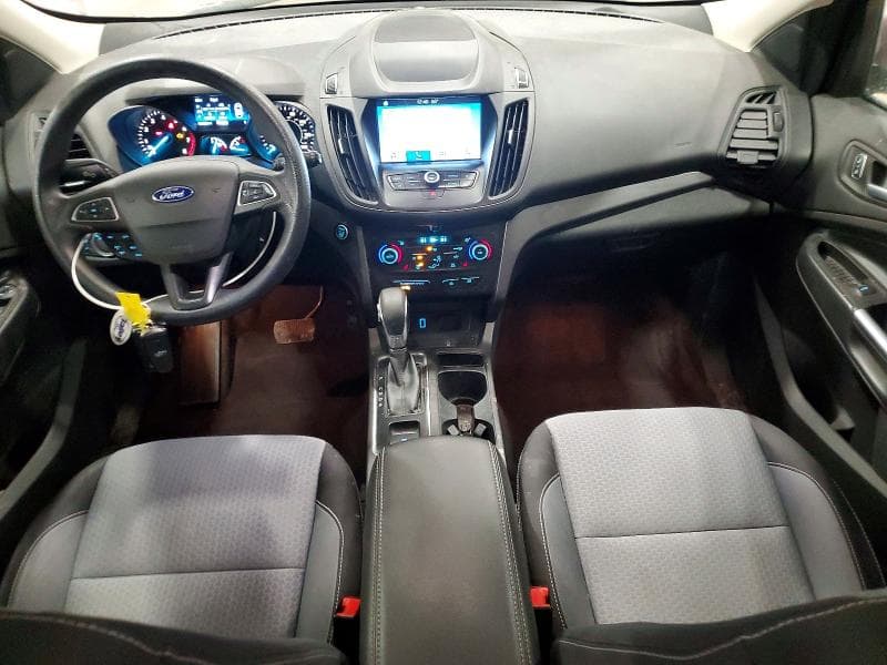2019 FORD ESCAPE SE 8