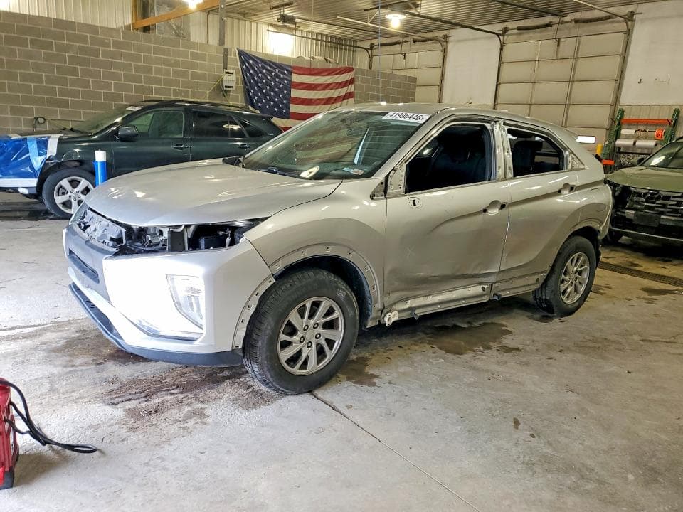 2019 MITSUBISHI ECLIPSE CROSS ES - 1