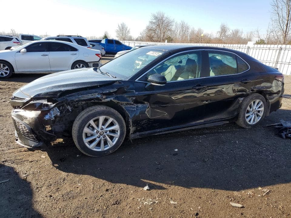2024 TOYOTA CAMRY